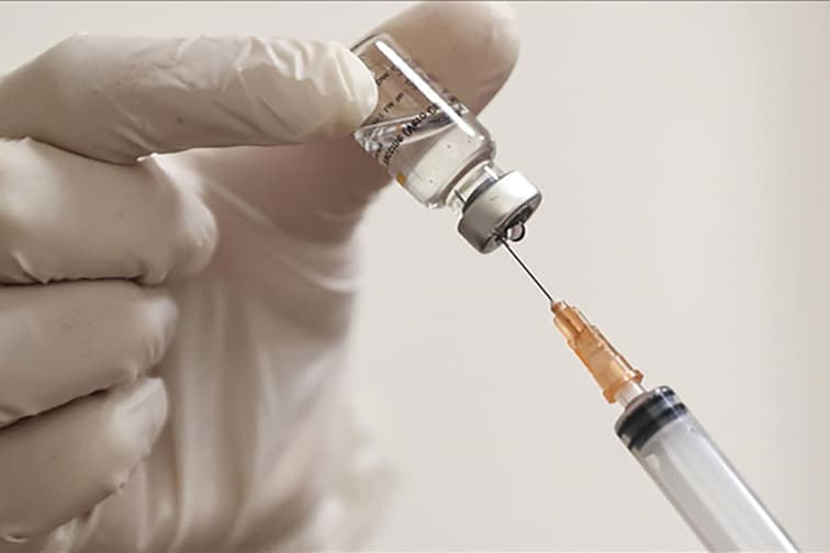 AstraZeneca, Covid aşısını gerçekte neden piyasadan çekti?